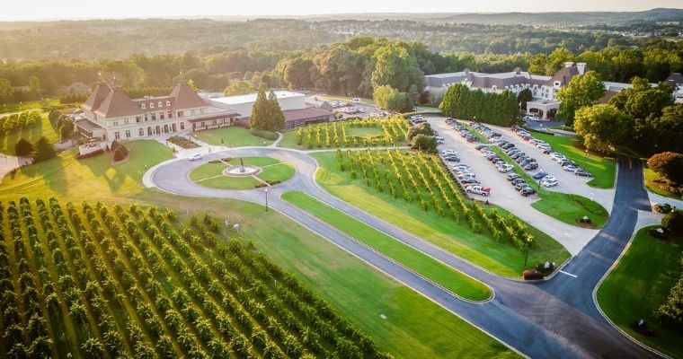 Château Élan Winery & Resort
