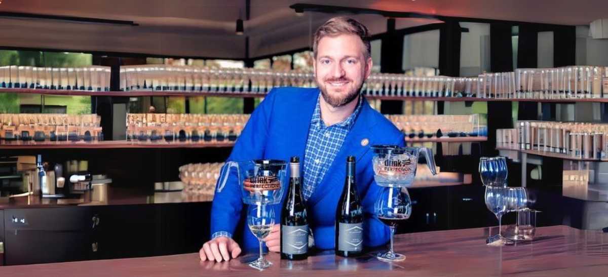 Photo for: James Bube, Master Sommelier, Hogsalt Wine Director joins as judge for Sommeliers Choice Awards