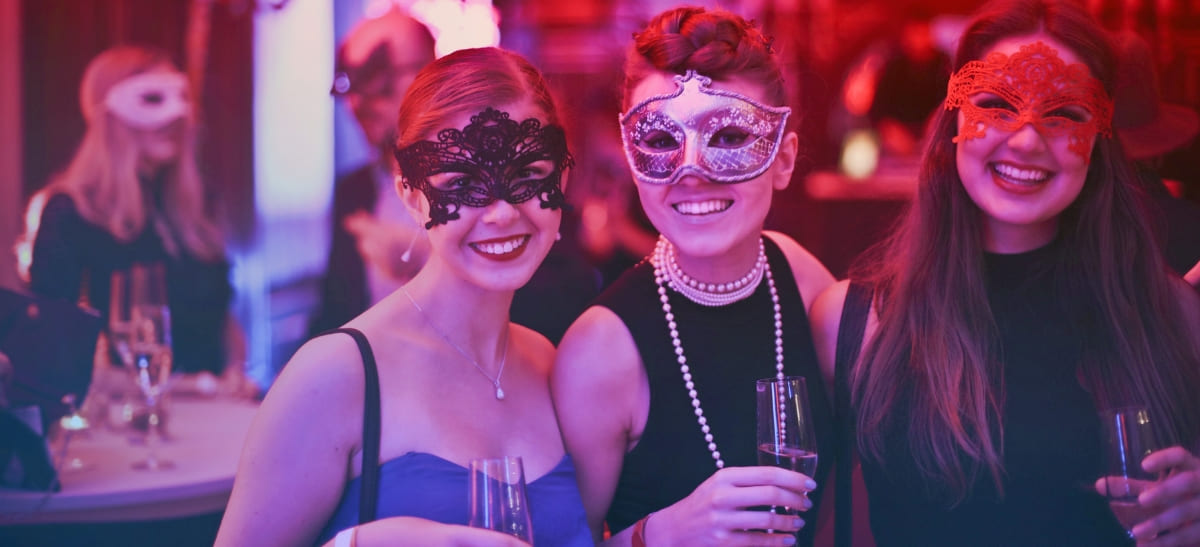 Photo for: How Restaurants Can Market Wine to Young Millennial Wine Drinkers