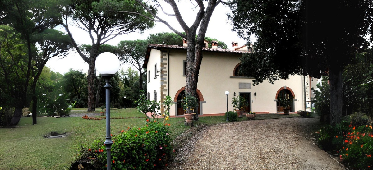 Photo for: Winning Wines of Tenuta La Pineta, Symbol of Tuscan’s Delicacy