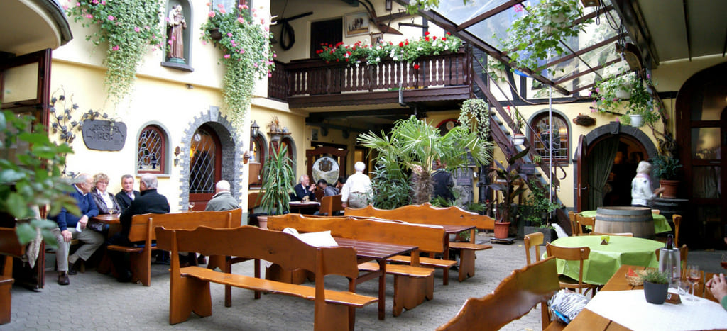 Photo for: Steps To Make Your Bar More Eco-Friendly