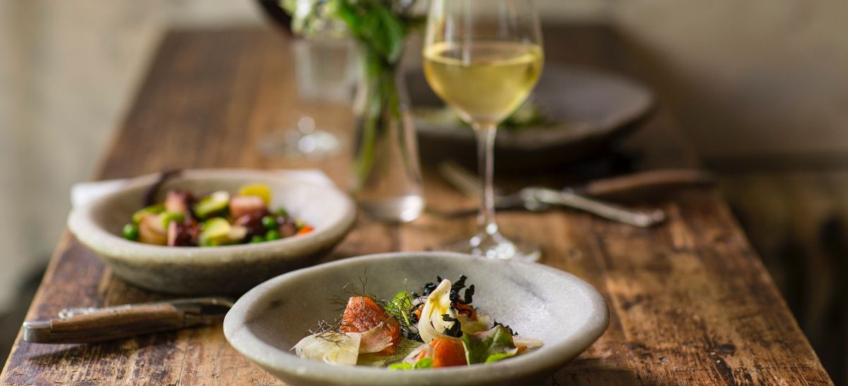 Photo for: 10 Tips To Grow Your Wine Distribution In Restaurants 