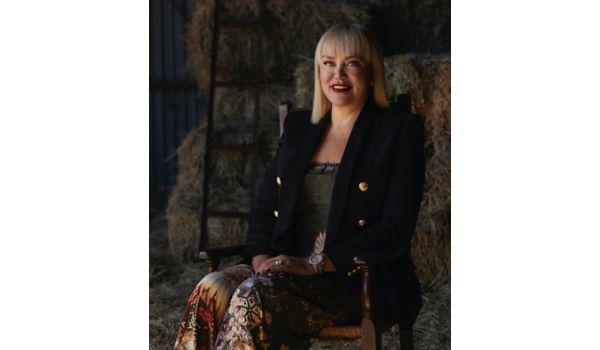 Cassandra Inglis-Owner & Vigneron