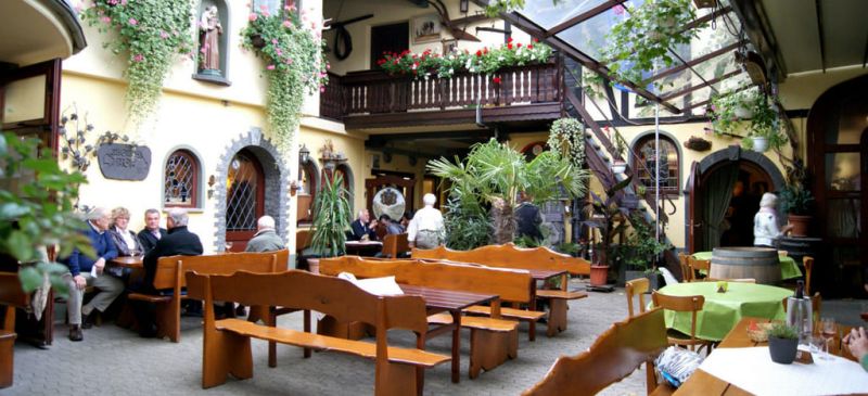 Photo for: Steps To Make Your Bar More Eco-Friendly