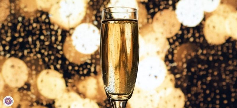 Photo for: Cava for the Holidays: Rethinking Champagne and Prosecco as Your Go-To Sparklers